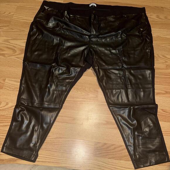 Pants - StyleList by Michaela Black Faux Leather Pants Petite 36P‎ High Rise